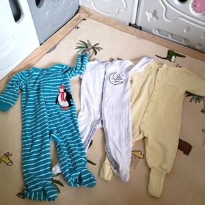 9M/9-12M/12M Footed sleeper lot